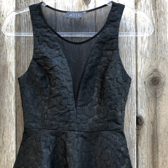 ASTR Black Jacquard LBD A-Line Sleeveless Mini Dress Size XS - Picture 5 of 10